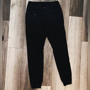 ZANEROBE Sureshot Jogger in Black